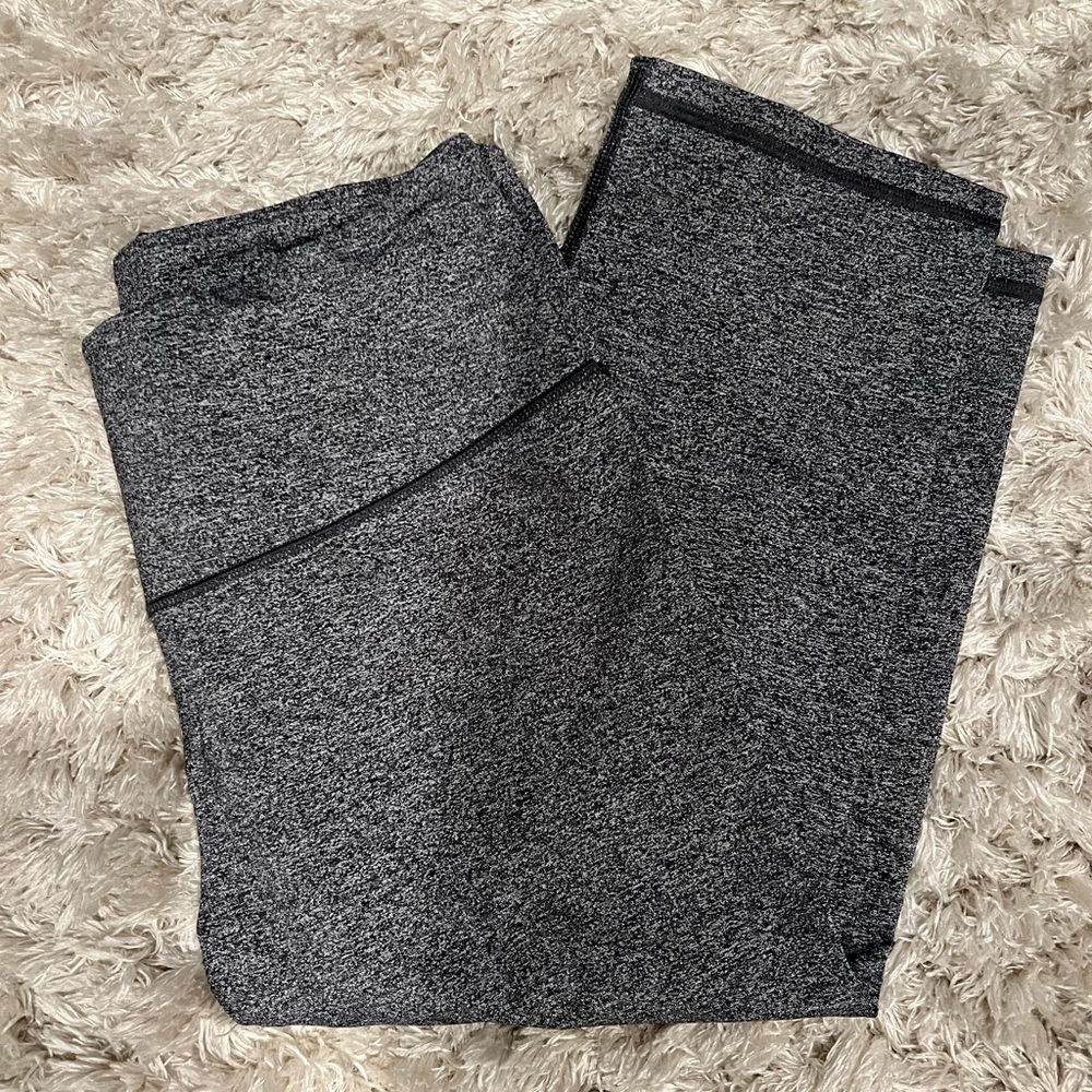 FINAL SALE! VS leggings